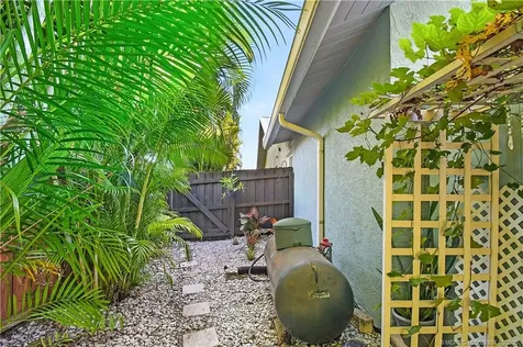 475 SE Nome Drive Port St Lucie FL 34984