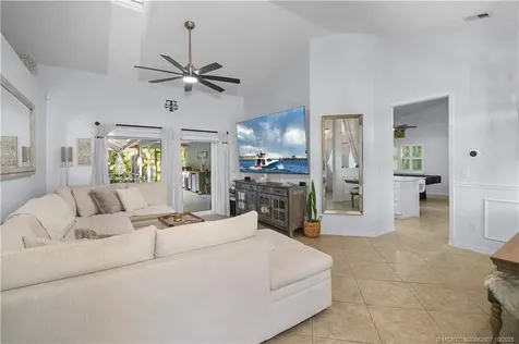 475 SE Nome Drive Port St Lucie FL 34984