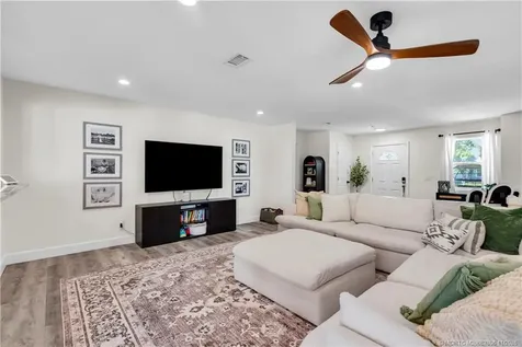 2932 SE Buccaneer Circle Port St Lucie FL 34952