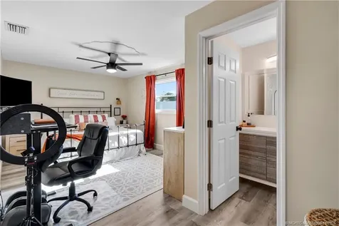 2932 SE Buccaneer Circle Port St Lucie FL 34952