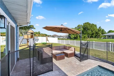 2932 SE Buccaneer Circle Port St Lucie FL 34952