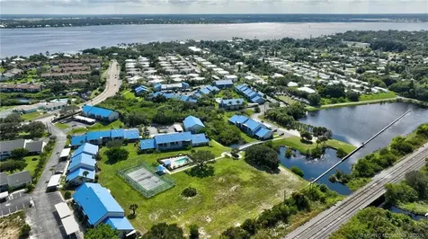 1421 NE 14th Court Jensen Beach FL 34957