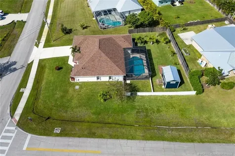 2661 SW Fairgreen Road Port St Lucie FL 34987