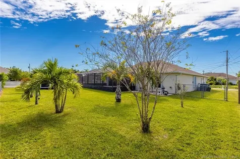 2661 SW Fairgreen Road Port St Lucie FL 34987