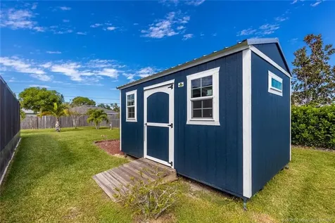 2661 SW Fairgreen Road Port St Lucie FL 34987