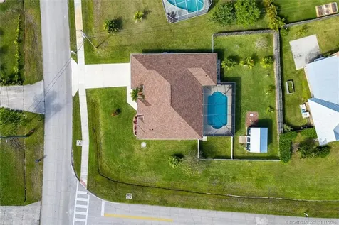 2661 SW Fairgreen Road Port St Lucie FL 34987