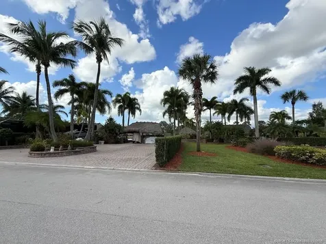 492 NW Boundary Drive Port St Lucie FL 34986