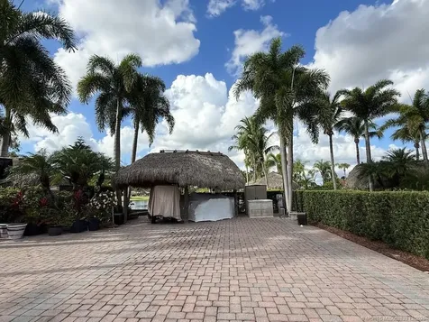 492 NW Boundary Drive Port St Lucie FL 34986