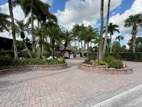 492 NW Boundary Drive Port St Lucie FL 34986