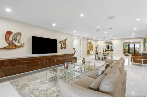 2818 SE Dune Drive Stuart FL 34996