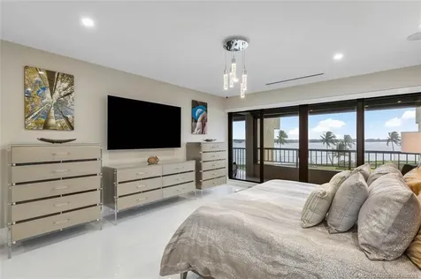 2818 SE Dune Drive Stuart FL 34996