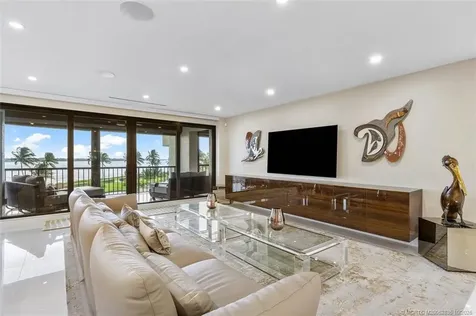 2818 SE Dune Drive Stuart FL 34996