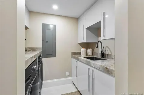 2818 SE Dune Drive Stuart FL 34996