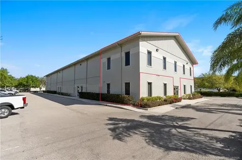 3163 SE Lionel Terrace Stuart FL 34997