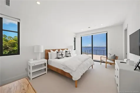 2834 SW Rivers End Way Palm City FL 34990