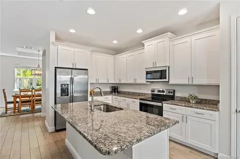 2386 SW Madrid Road Port St Lucie FL 34953