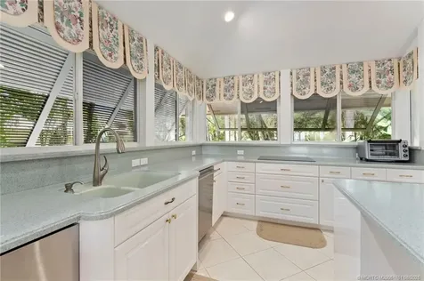 76 S Sewalls Point Road Sewalls Point FL 34996