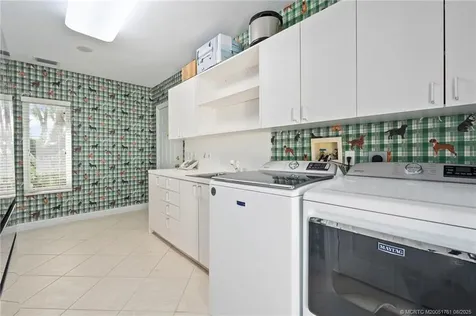 76 S Sewalls Point Road Sewalls Point FL 34996