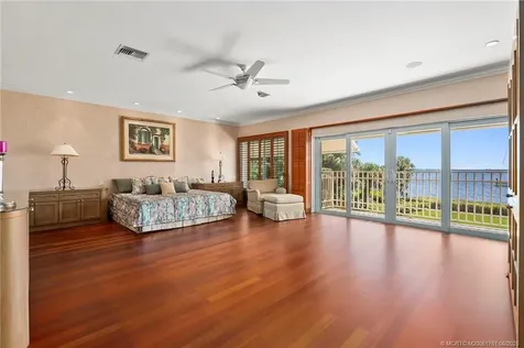 76 S Sewalls Point Road Sewalls Point FL 34996