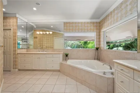 76 S Sewalls Point Road Sewalls Point FL 34996