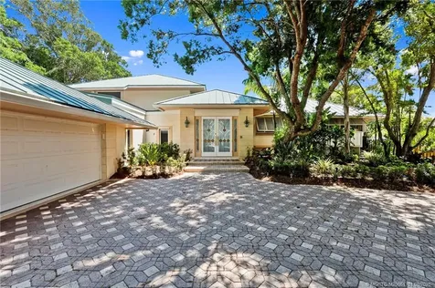 76 S Sewalls Point Road Sewalls Point FL 34996