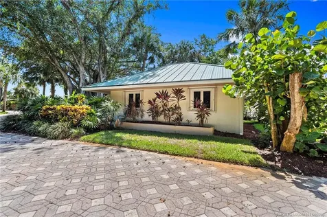 76 S Sewalls Point Road Sewalls Point FL 34996