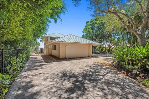 76 S Sewalls Point Road Sewalls Point FL 34996