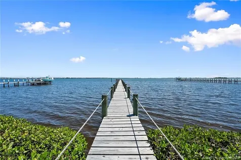 76 S Sewalls Point Road Sewalls Point FL 34996