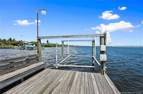 76 S Sewalls Point Road Sewalls Point FL 34996