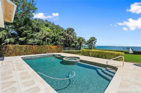 76 S Sewalls Point Road Sewalls Point FL 34996