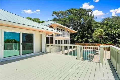 76 S Sewalls Point Road Sewalls Point FL 34996