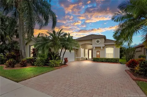 660 SW Lake Charles Circle Port St Lucie FL 34986
