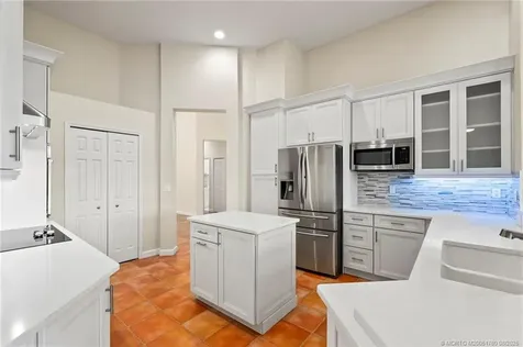 660 SW Lake Charles Circle Port St Lucie FL 34986