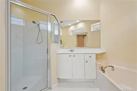 660 SW Lake Charles Circle Port St Lucie FL 34986