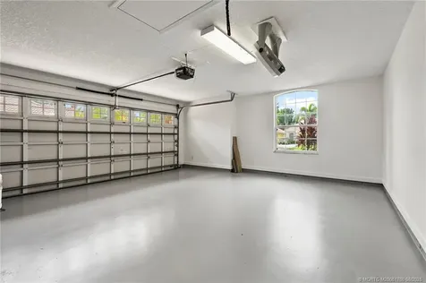 660 SW Lake Charles Circle Port St Lucie FL 34986