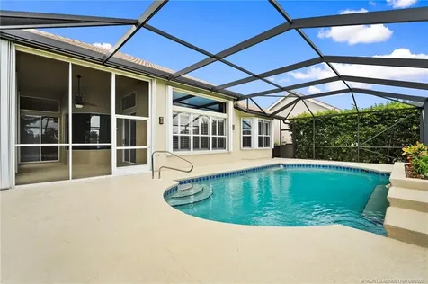 660 SW Lake Charles Circle Port St Lucie FL 34986