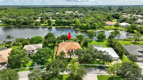 8279 SW Skipper Drive Stuart FL 34997