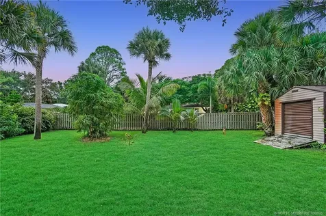 537 SW Hidden River Avenue Palm City FL 34990