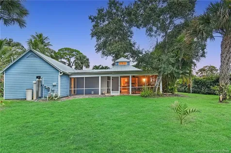 537 SW Hidden River Avenue Palm City FL 34990