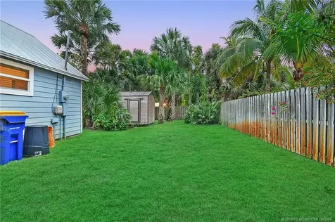 537 SW Hidden River Avenue Palm City FL 34990