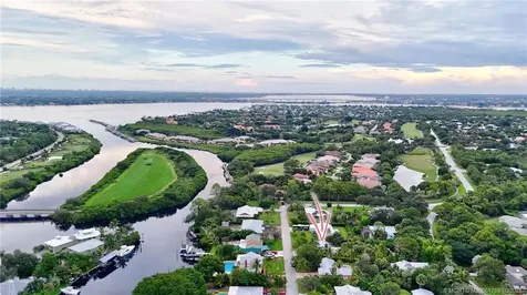 537 SW Hidden River Avenue Palm City FL 34990