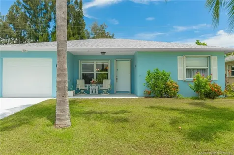 5662 Travelers Way Fort Pierce FL 34982