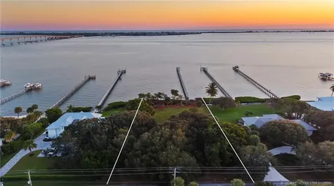 36 S Sewalls Point Road Sewalls Point FL 34996