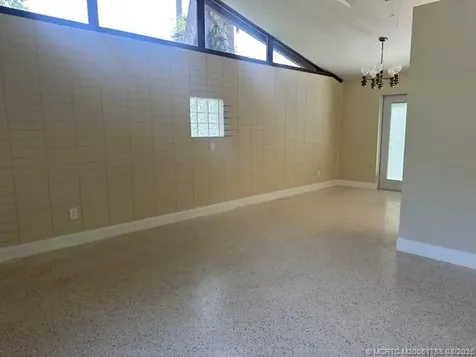1651 SE 8th Street Stuart FL 34996
