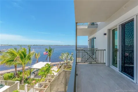 41 SW Seminole Street Stuart FL 34994