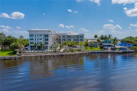 41 SW Seminole Street Stuart FL 34994