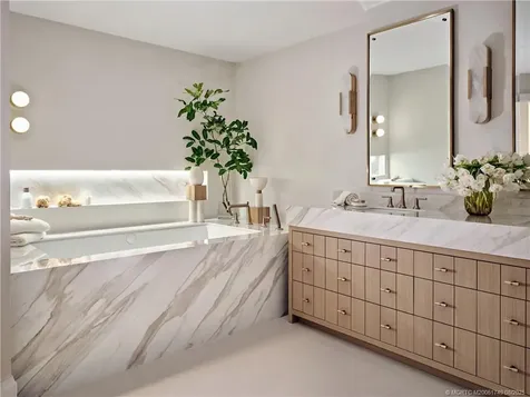 2920 SE Dune Drive Stuart FL 34996