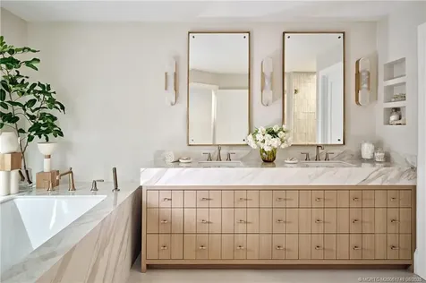 2920 SE Dune Drive Stuart FL 34996