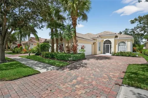 8952 SE Eldorado Way Hobe Sound FL 33455