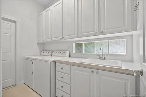 8952 SE Eldorado Way Hobe Sound FL 33455